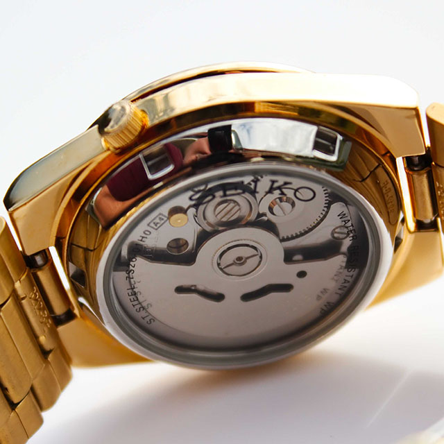 Seiko 5 (SNK048) pour ma fille 13070704163016574711358478