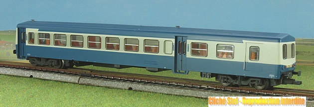 Lima Italie HO Motrice D'extrémité Sans Moteur - Autorail RGP Vert - Occasion
