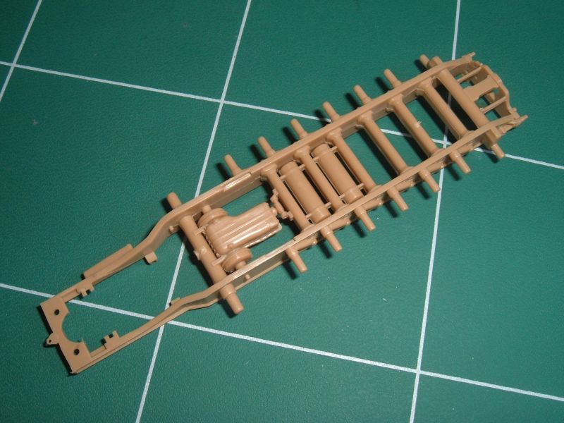 SdKfz 9 (Trumpeter, 1/72°) 13072203115016542211403312