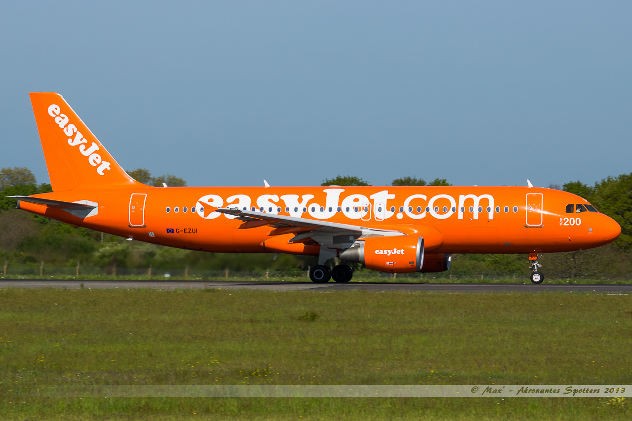 [04/05/13] Airbus A320 (G-EZUI) EasyJet  "200th Airbus for Easyjet" 13080902303316463311449646