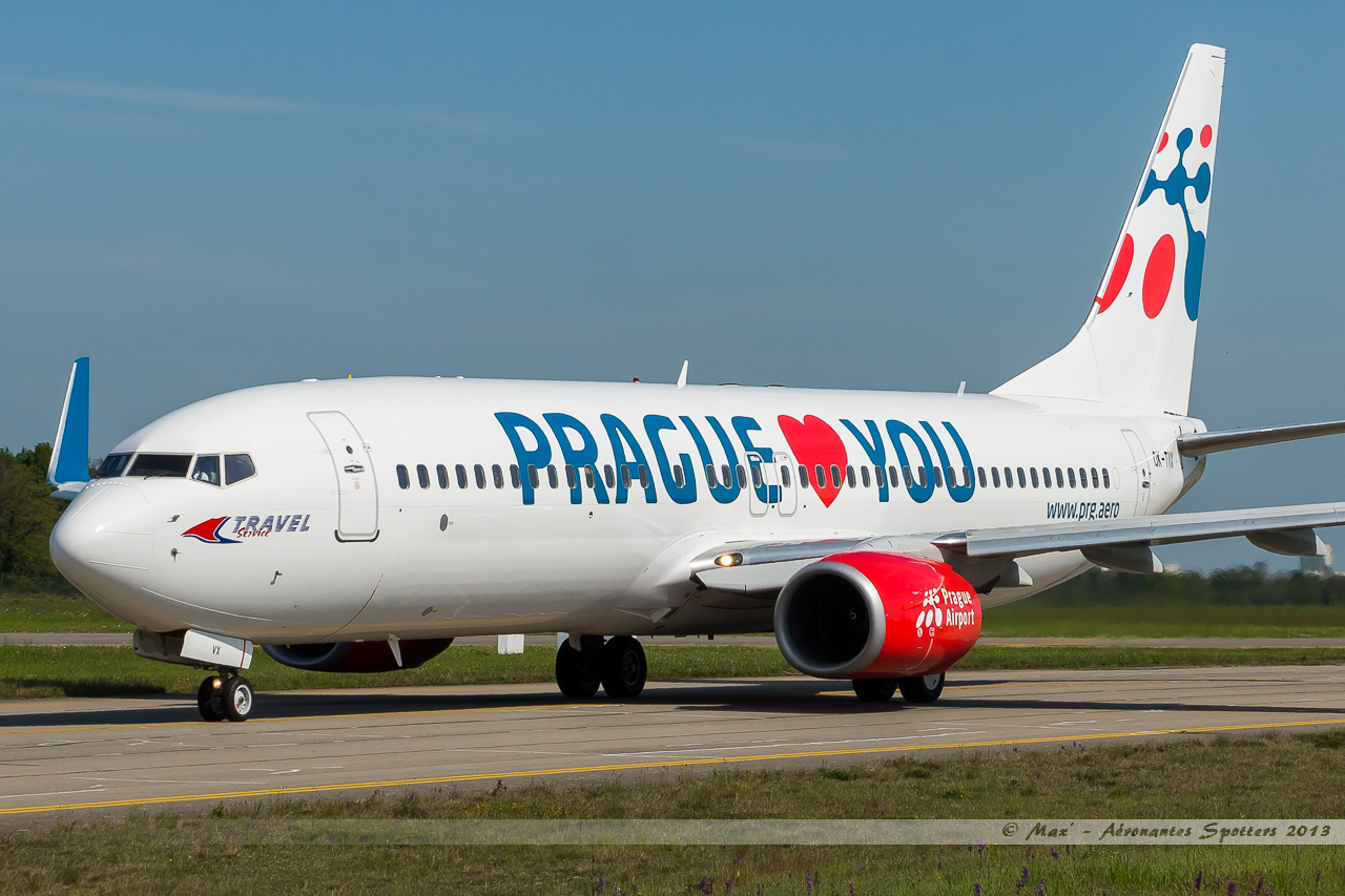 [04/05/2013]  A320 EasyJet "Full Orange" + 738 Travel "Prague love you" +757 Privilege - Page 2 13080902303316463311449649
