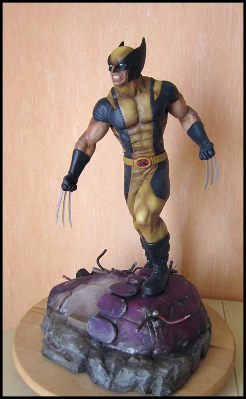 Wolverine statue 1/4 13080912170616083611450153