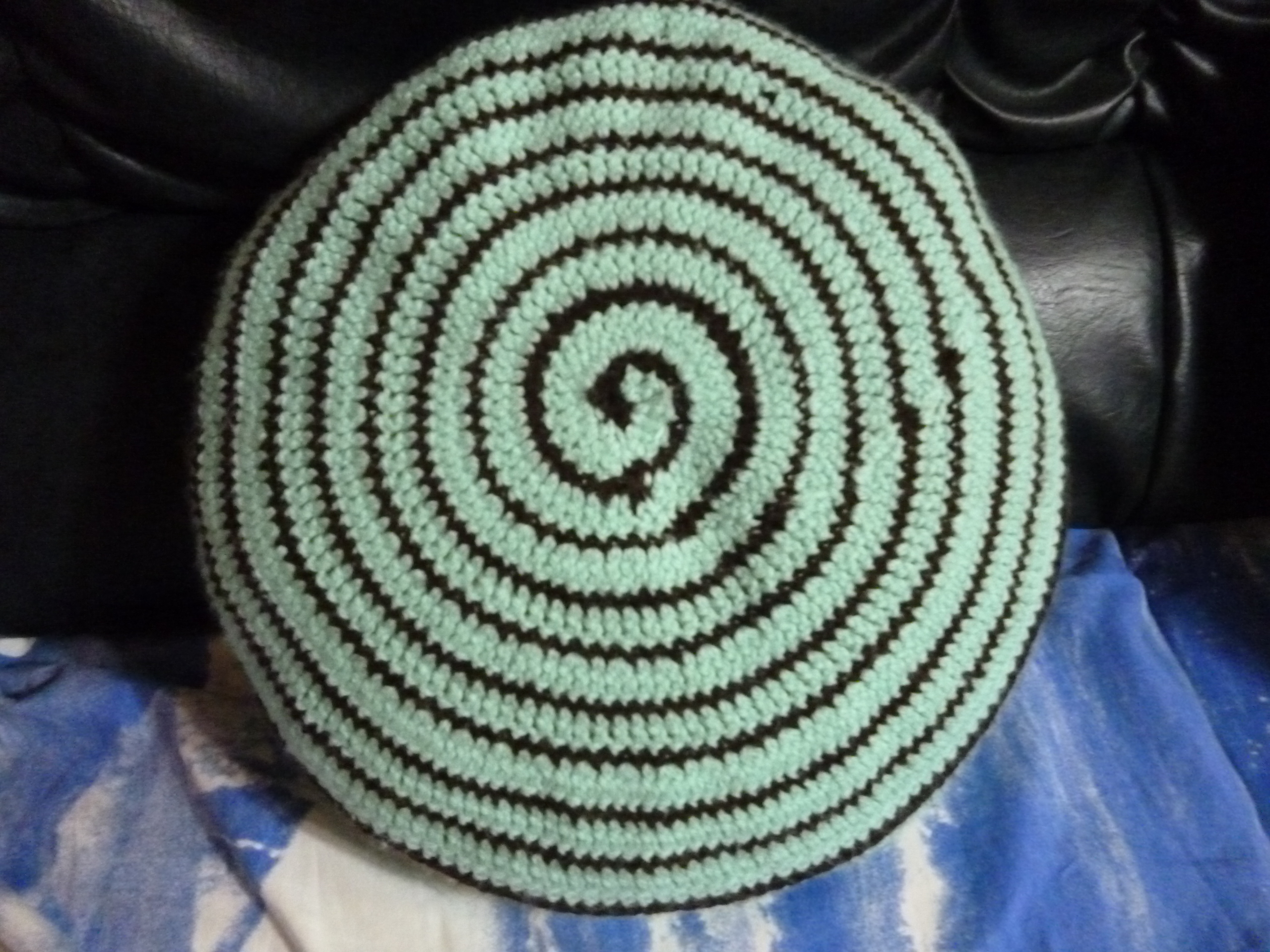 COUSSIN ROND SPIRALE (1)