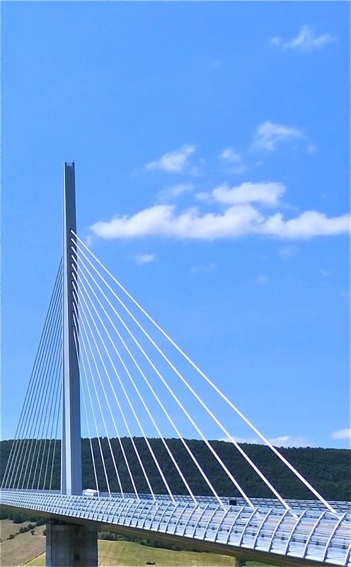 Millau nature + retouches 13082509125510049811495544