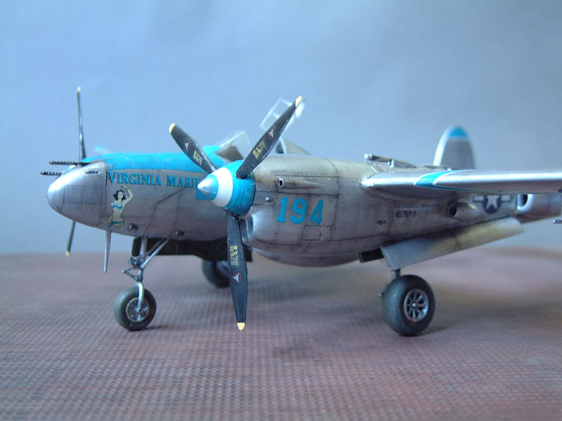 [Hasegawa] P-38J "Virginia Marie" - 1/48e 1309100213534769011538942