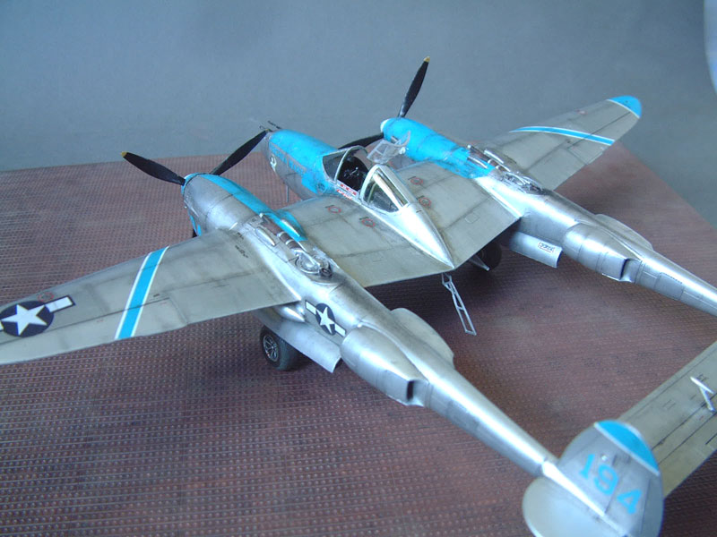 [Hasegawa] P-38J "Virginia Marie" - 1/48e 1309100214174769011538946