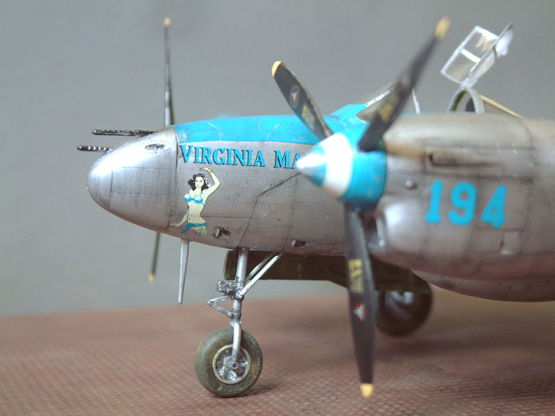 [Hasegawa] P-38J "Virginia Marie" - 1/48e 1309100214474769011538952