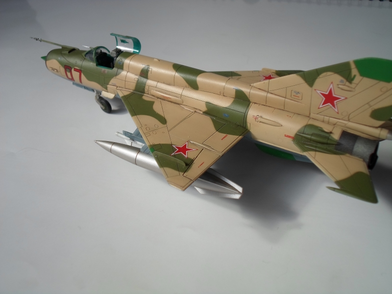 Mig-21 SMT - 1/72 - R.V.Aircraft + Mig-21 MF - 1/72 - Fujimi 1309160551465852911556949