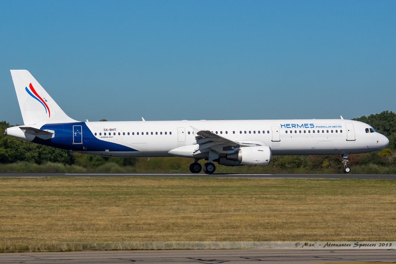 [23/09/2013] Airbus A321-200 (SX-BHT) Hermès Airlines 13092512421016756011581466