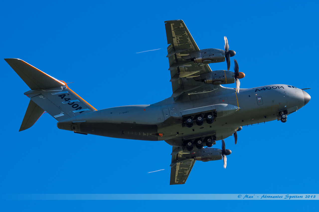 [18/10/2013] Airbus A400M (F-WWMT) Airbus Military 13101805514016756011651556