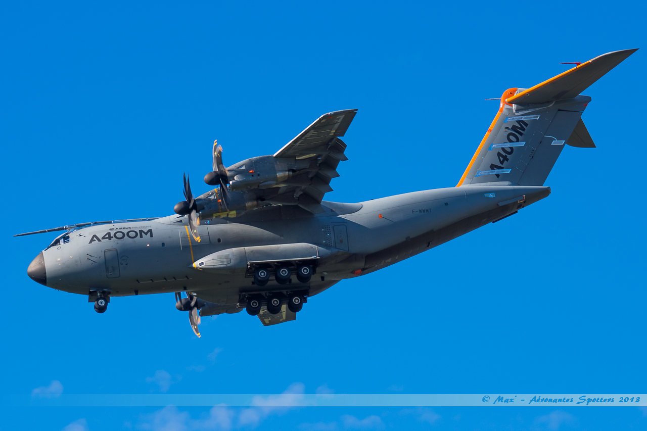 [18/10/2013] Airbus A400M (F-WWMT) Airbus Military 13101805515816756011651559