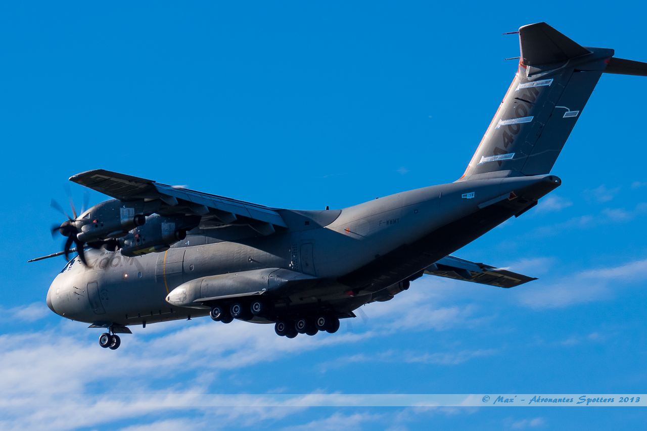 [18/10/2013] Airbus A400M (F-WWMT) Airbus Military 13101805520416756011651560