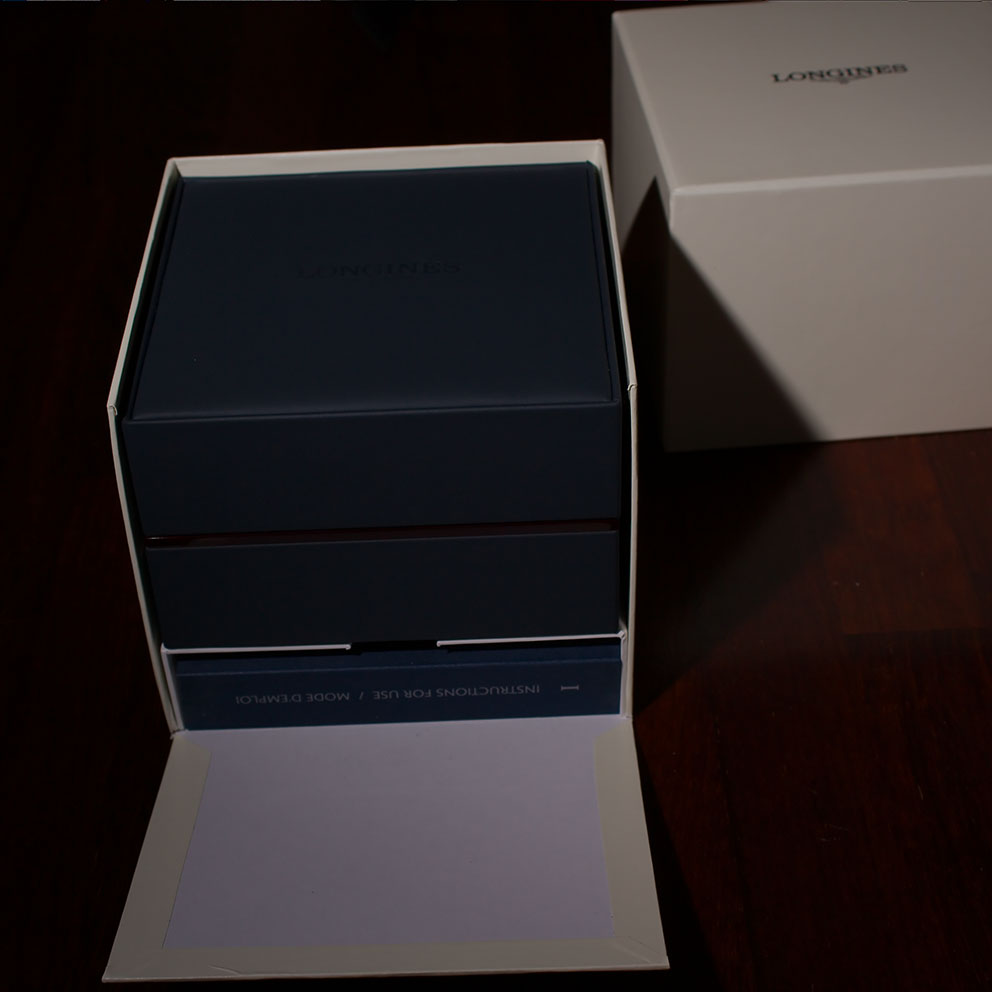 (packshot) Longines Flagship Heritage 13110206120416574711695532