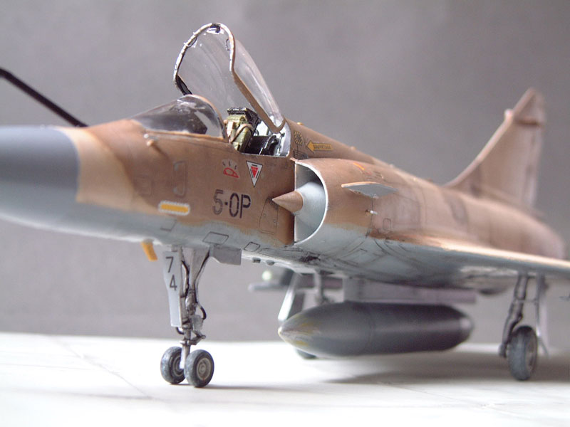 [Italeri] Mirage 2000C - 1/48e - 1311181153564769011743667