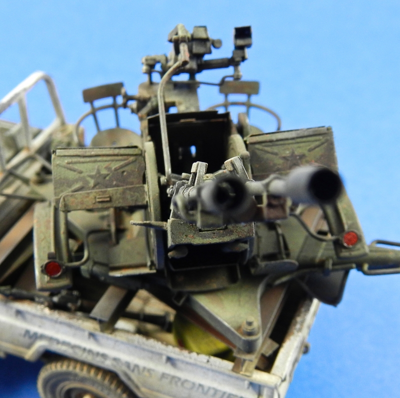 PICK UP W/zu-23-2 ( MENG 1/35 ) ( TERMINE LE 20/11/2013) - Page 11 13112011243615063811751675