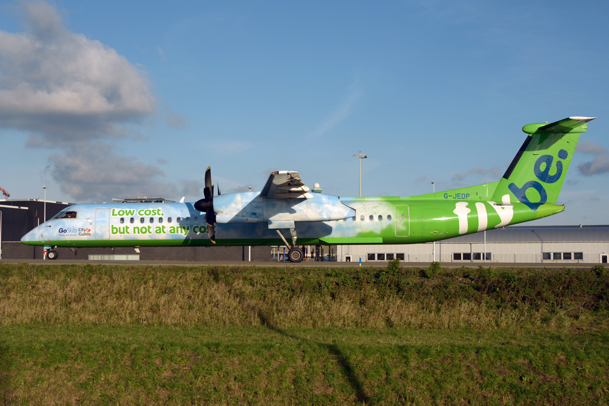 532 DHC8 G-JEDP FlyBE green