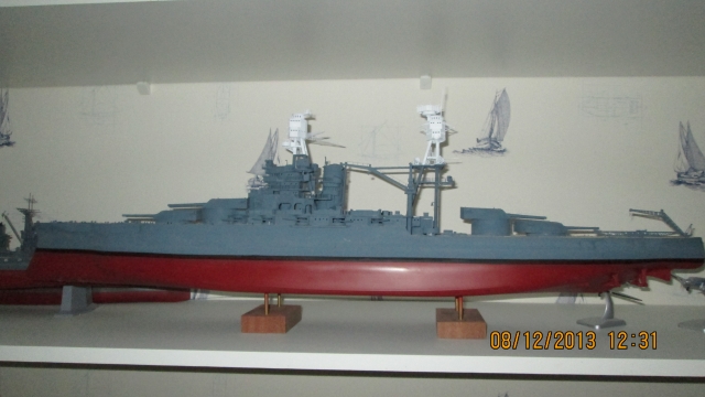 montage du USS ARIZONA AU 1/200 par Raphael - Page 2 1312081151024922011800611