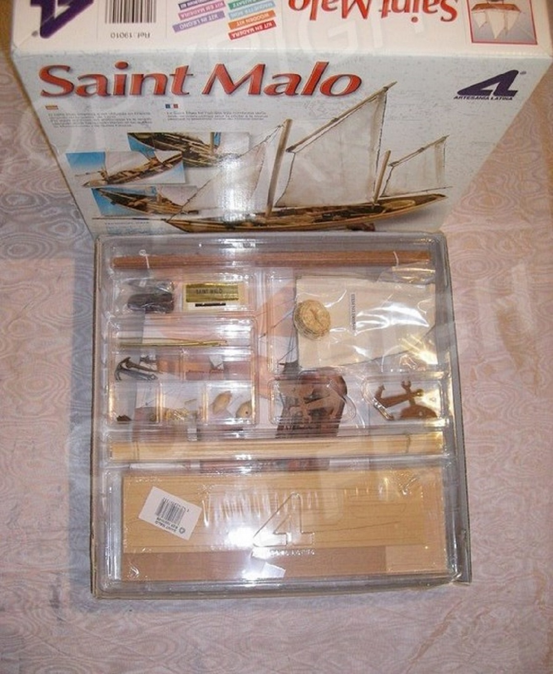 ARTESANIA LATINA #19010 DORIS SAINT-MALO 1.20&egrave; NEUF EN BOITE LOT 1.1167 ouvert 59.50� [800x600] [1280x768]