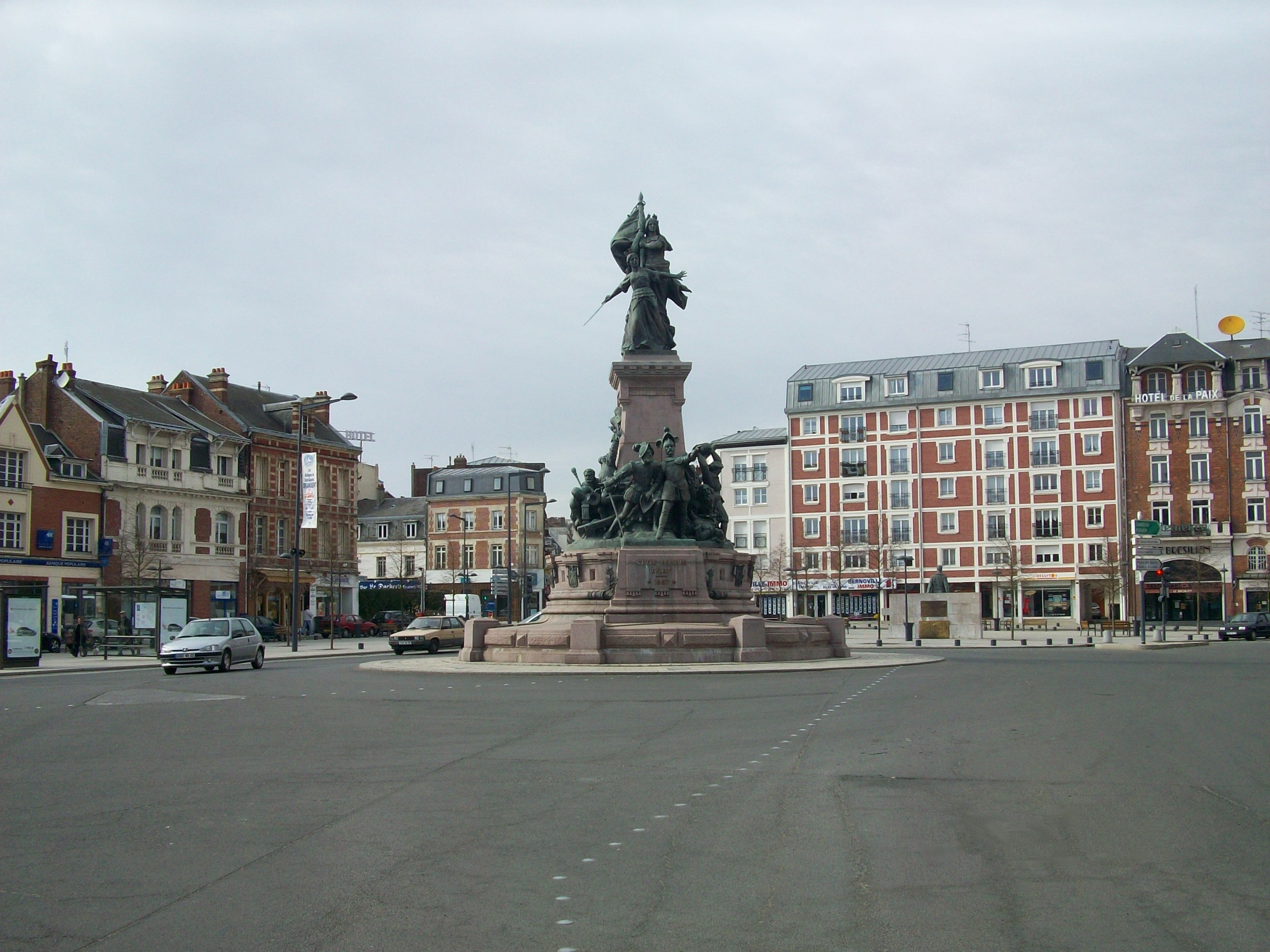Monument_de_la_Bataille_de_Saint-Quentin_en_1557