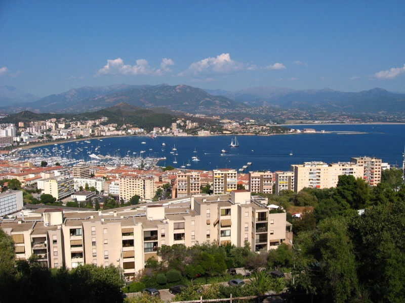 Corse Juillet Août 2016, logement gratuit... 14012510314517158011929555
