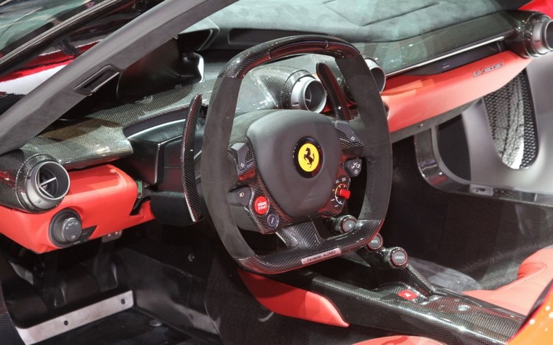 La ferrari - La LaFerrari - Page 8 14022211533413650512004983