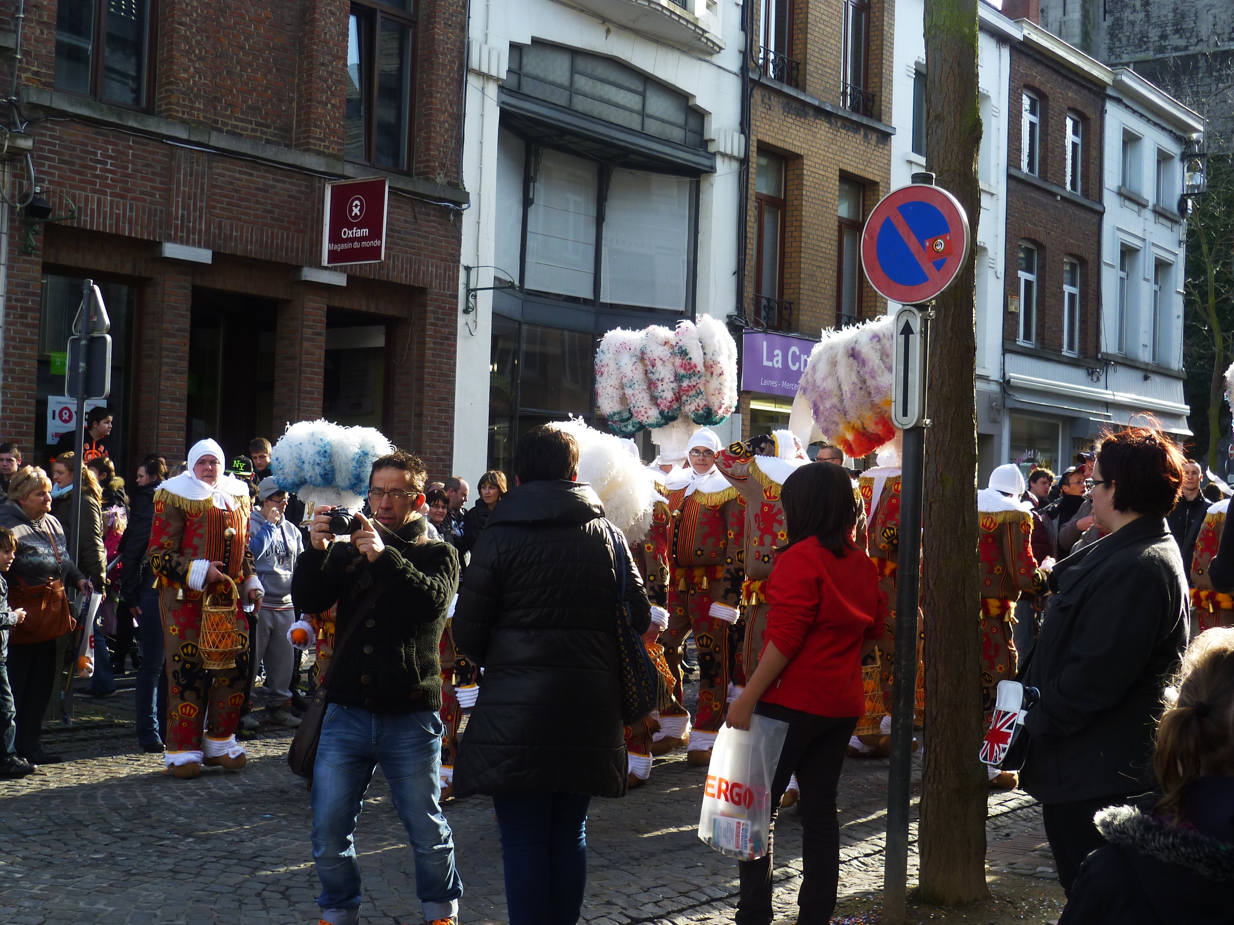 ATH : Grand Cortège Publicitaire, Folklorique et Carnavalesque 14022512372217158412013869