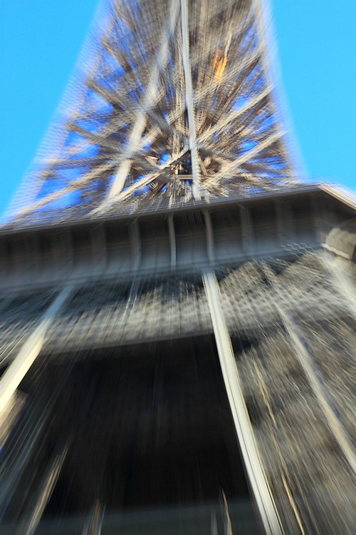 La Tour Eiffel Autrement.... 140320030244453212081575