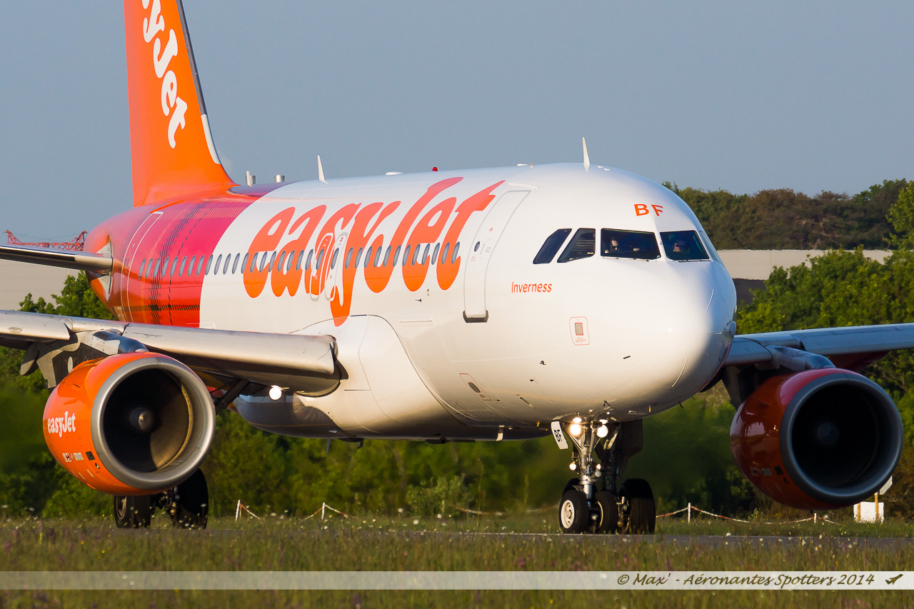 Spotting du 20/04/2014 : A320 Astra + A332 Syphax + A319 Easyjet "Iverness c/s" + divers... 14042106422417438712167214