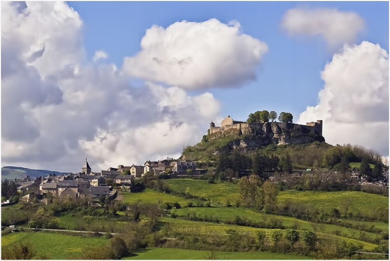 Paysage de l'Aveyron 14042709561315295612180678