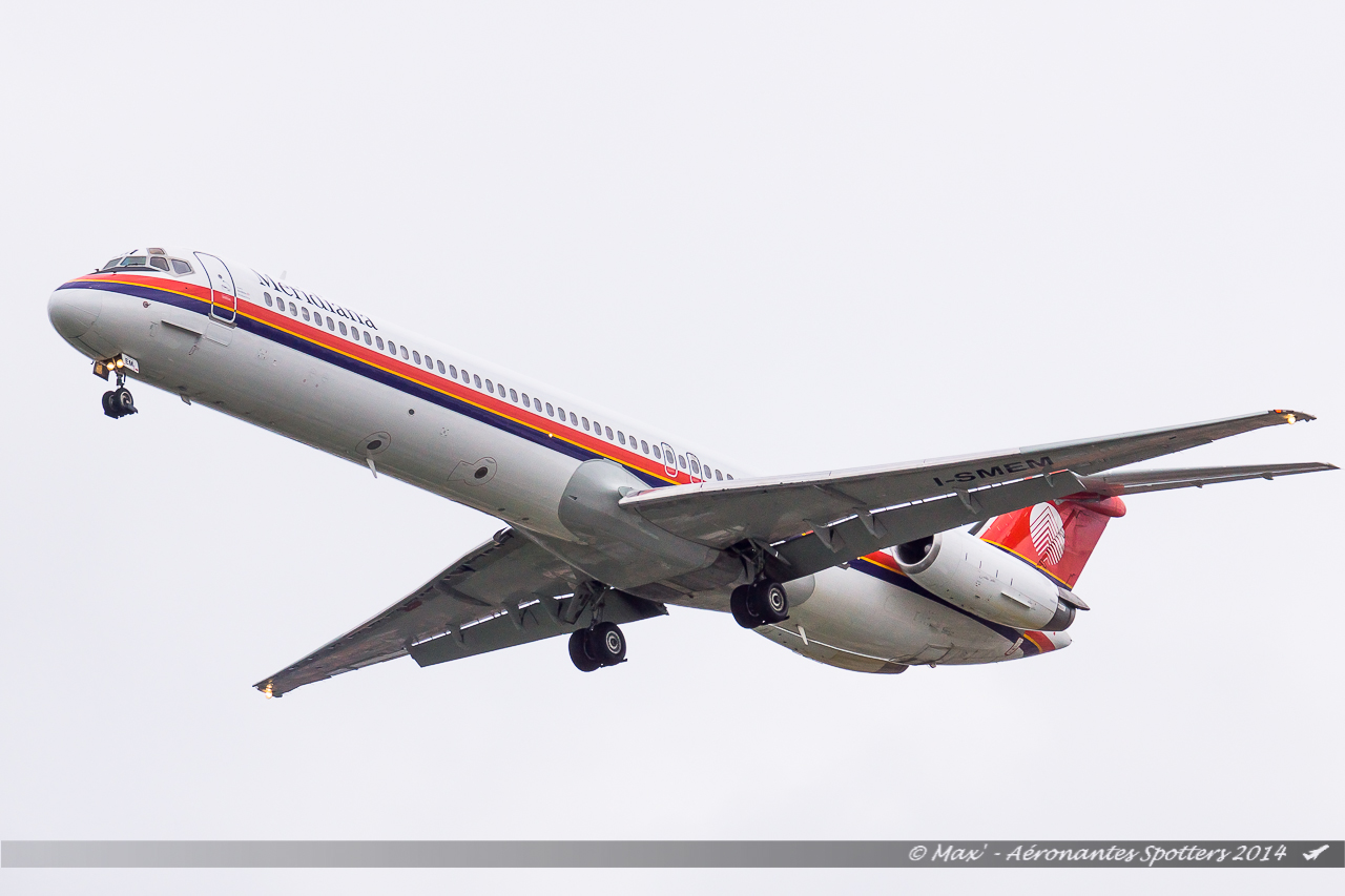 [09/05/2014] McDonnell Douglas MD-82 (I-SMEM) Meridiana 14051001513017438712223476