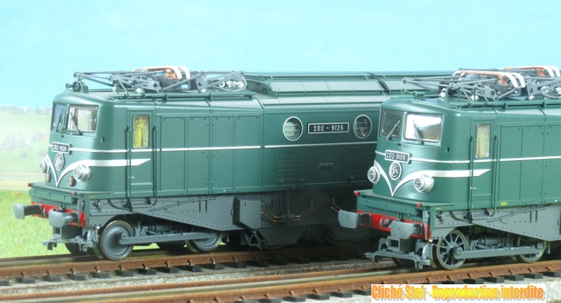 Roco H0 - 62477 - Locomotive électrique (1) - 2D2 9107 - SNCF