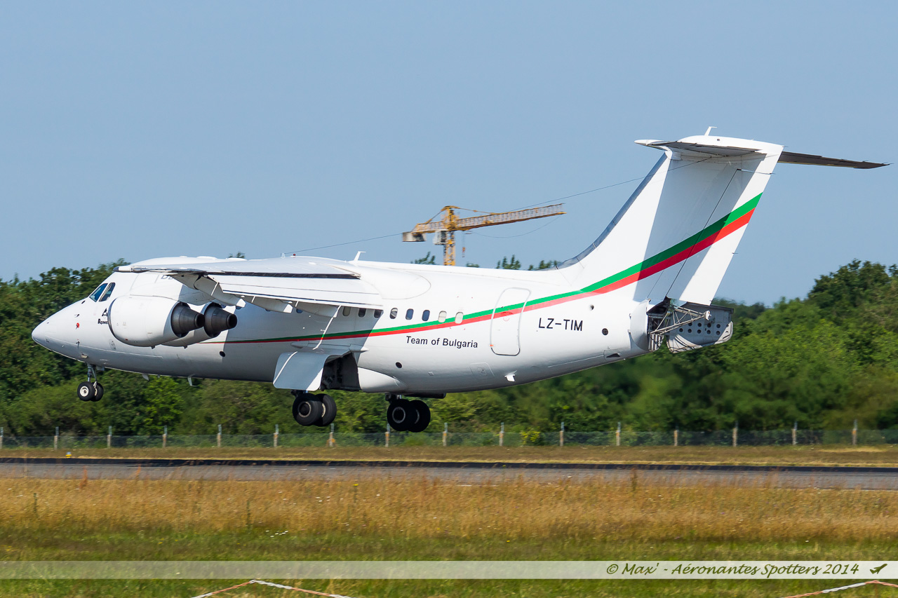 Spotting du 21/06/2014 : Avro RJ70 Bulgaria Air + Beluga 4TD + A321 Aegean + B734 Air Explore - Page 2 14062202213617438712335352