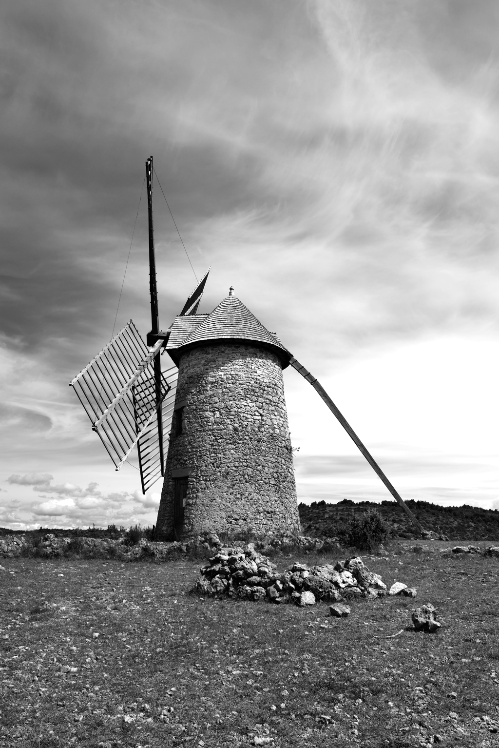 Couvertoirade%20Moulin%20NB-004