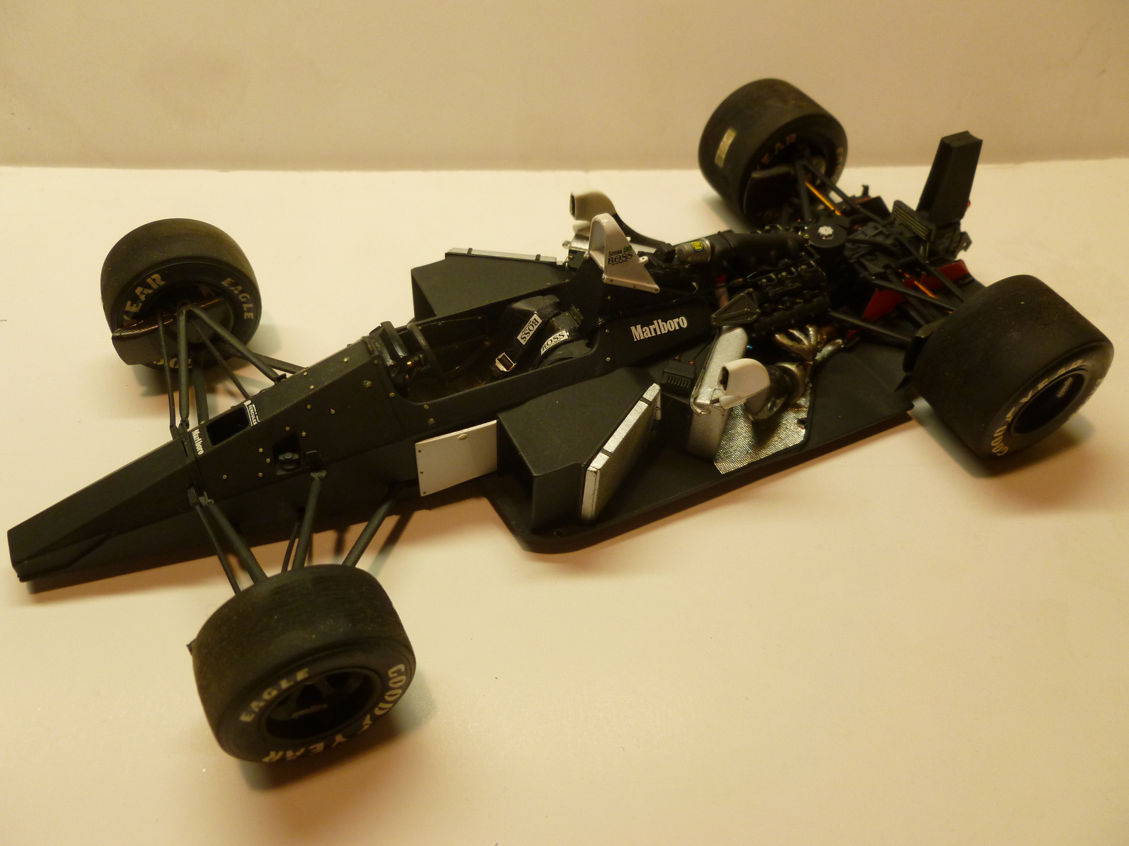 MacLaren MP4/4 Tamiya 14081003065017800912443459