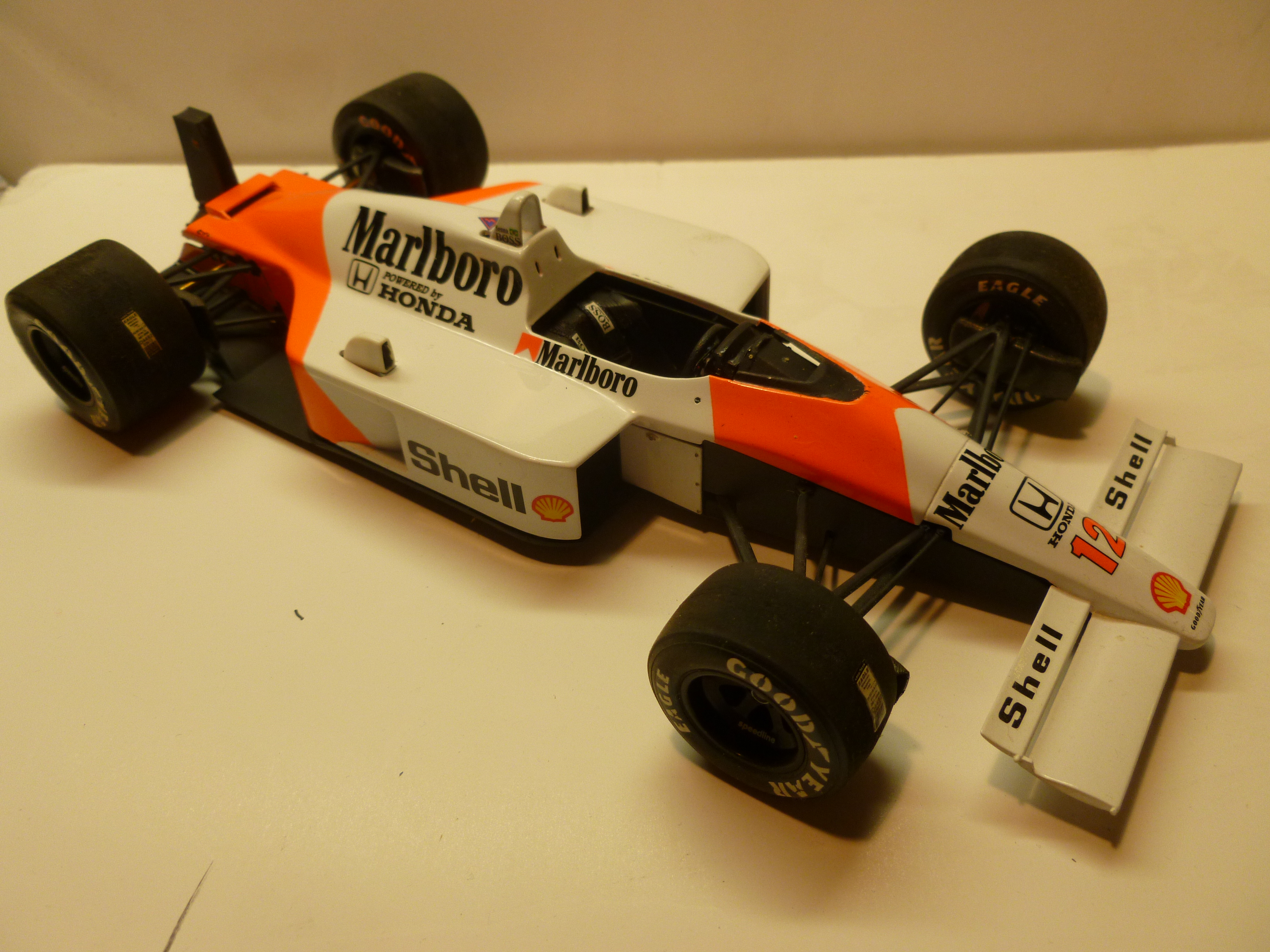 MacLaren MP4/4 Tamiya 14081003105117800912443469