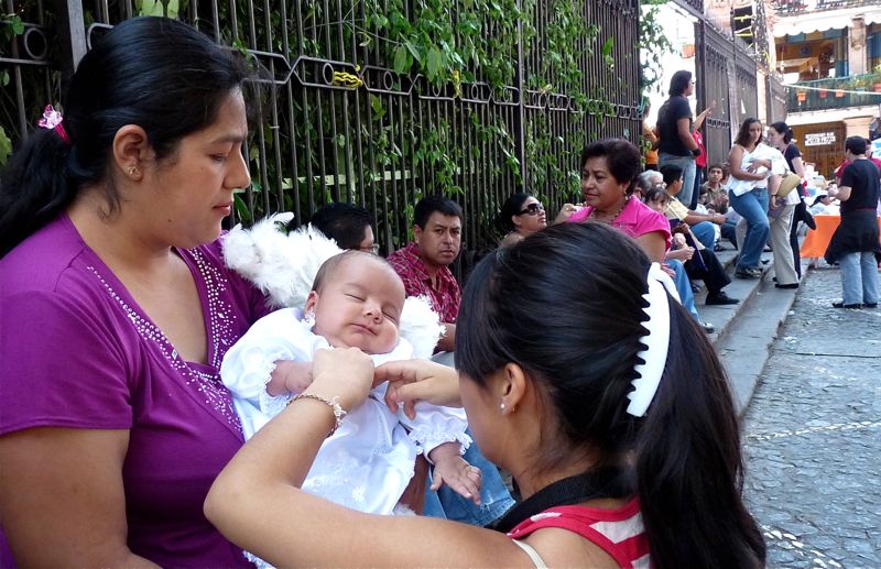Semaine Sainte à TAXCO, Mexique : âmes sensibles s'abstenir 14090707111310049812506720
