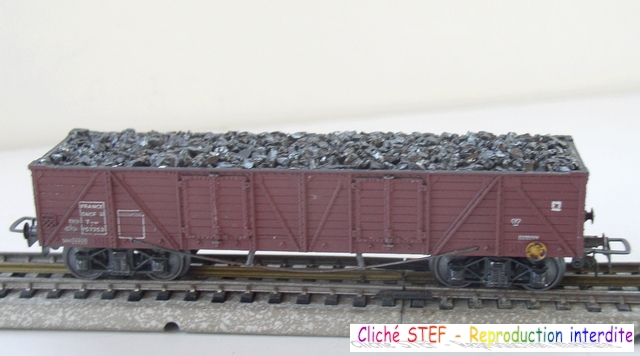 LILIPUT HOe 316101, wagon tombereau chargé fûts et tonneaux N°:60002