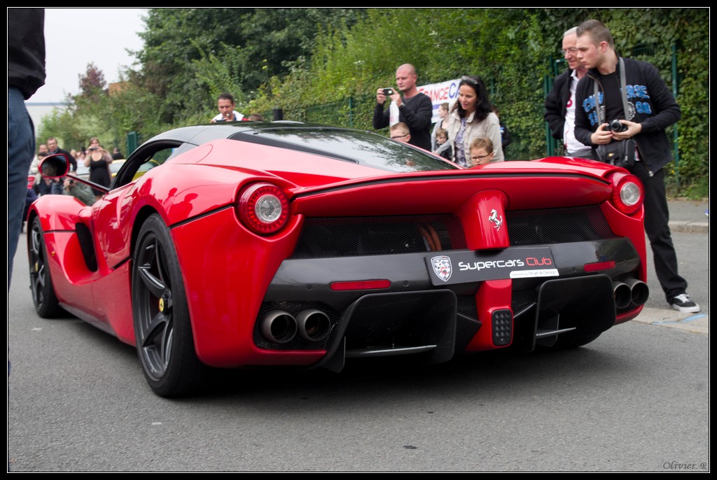 Ferrari "LaFerrari" 14092109593713189012541142