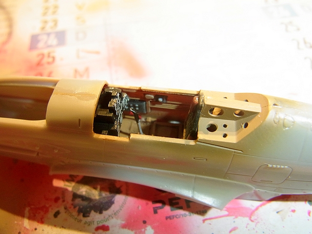 Ki-61 Hien Fine Molds 1/72ème - Fin de la version Otsu le 12/05! 1410130420099736112608889