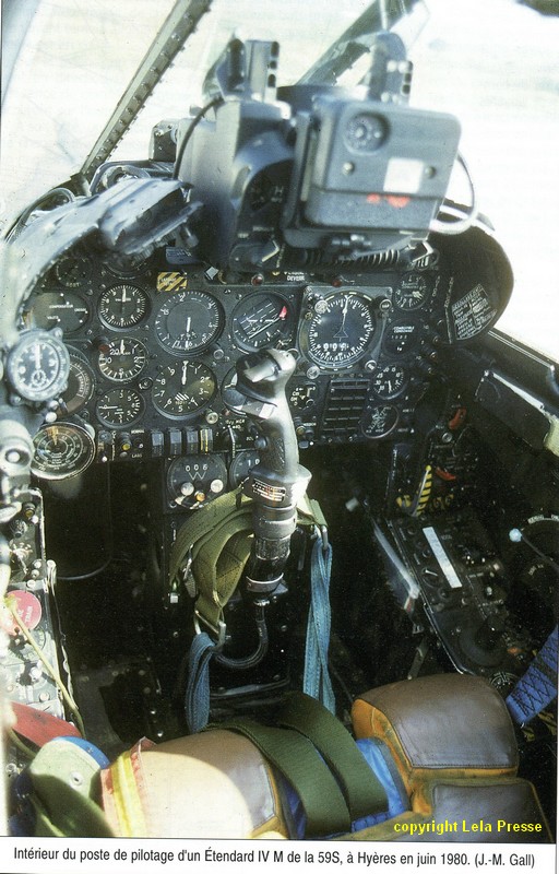 [Heller] 1/48 - Dassault Etendard IV M - 11 F 1978 - (eivm) - Page 2 14101406545417732312612441