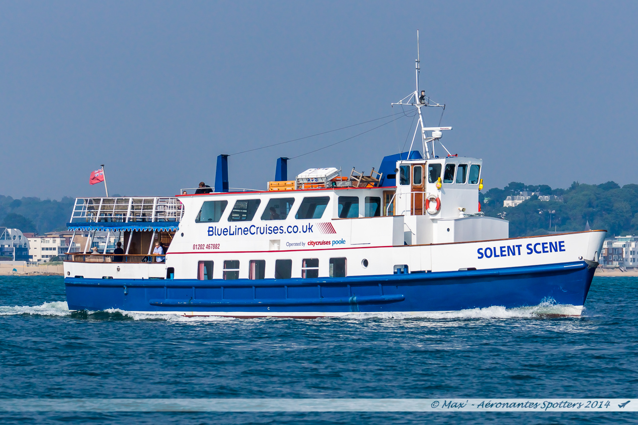 Port de Poole (GB) : Navigation entre îles et bateaux... 14102007311018119312629318