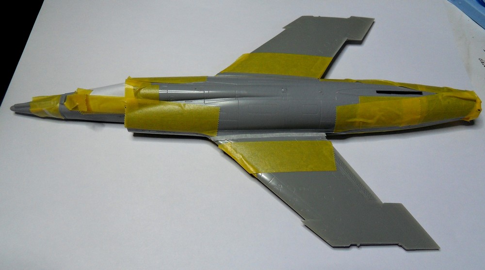 [Heller] 1/48 - Dassault Etendard IV M - 11 F 1978 - (eivm) - Page 3 14102111303617732312632309