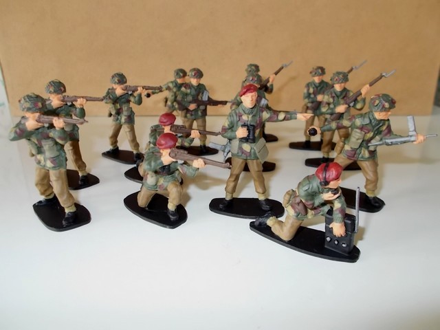 paratroops