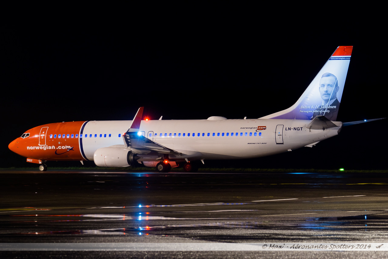 [07/12/2014] Boeing B737-800 (LN-NGT) Norwegian Air Shuttle 14120709220118224512776335