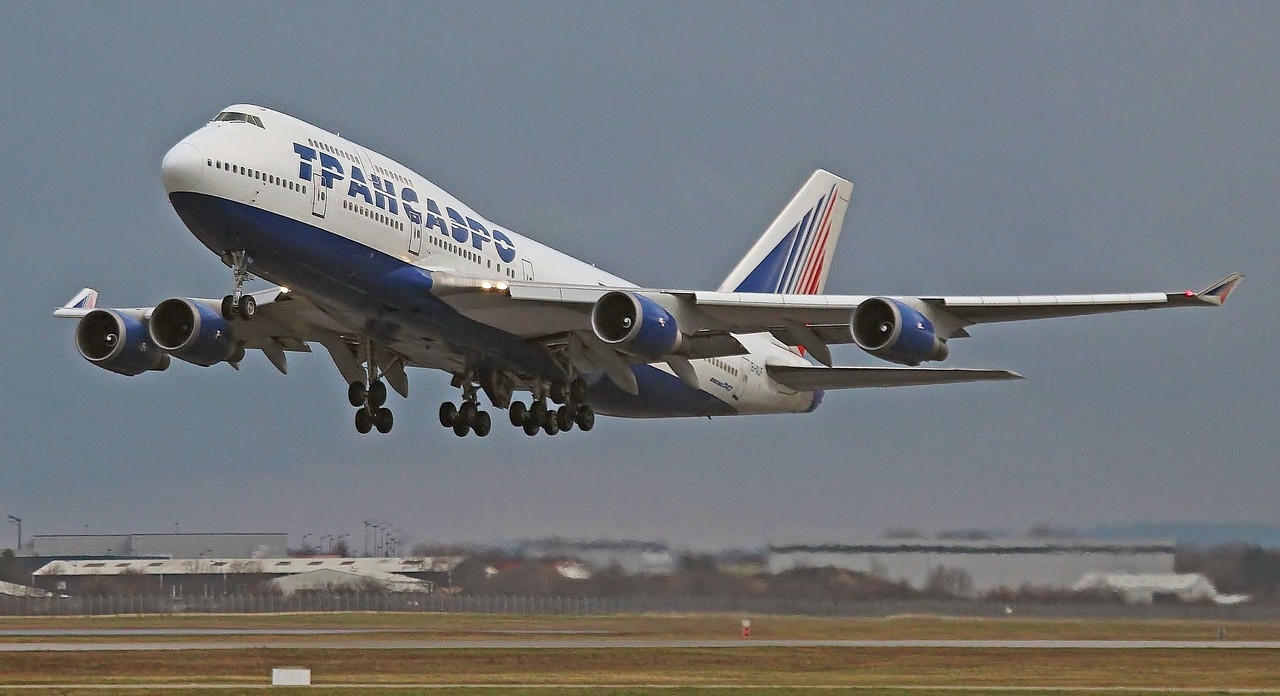 TRANSAERO 747 EI-XLF_LYS 27.12.2014 TO12_filtered (Copier)
