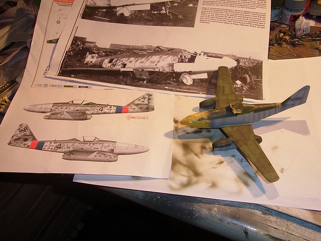 (Concours avions allemands WWII) Me 262A-1a Academy 1/72 - Page 3 1501220422539736112896350