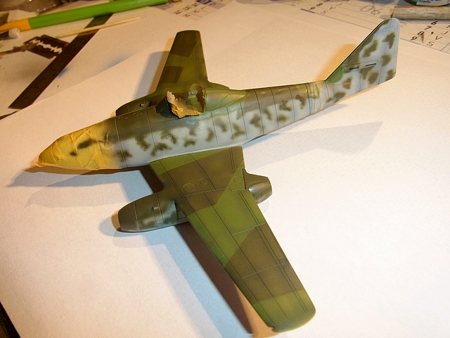(Concours avions allemands WWII) Me 262A-1a Academy 1/72 - Page 3 1501220422599736112896352