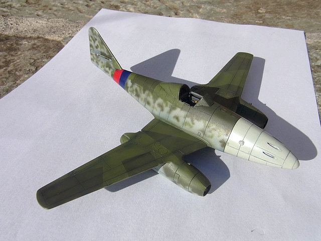 (Concours avions allemands WWII) Me 262A-1a Academy 1/72 - Page 4 1501230154489736112898572