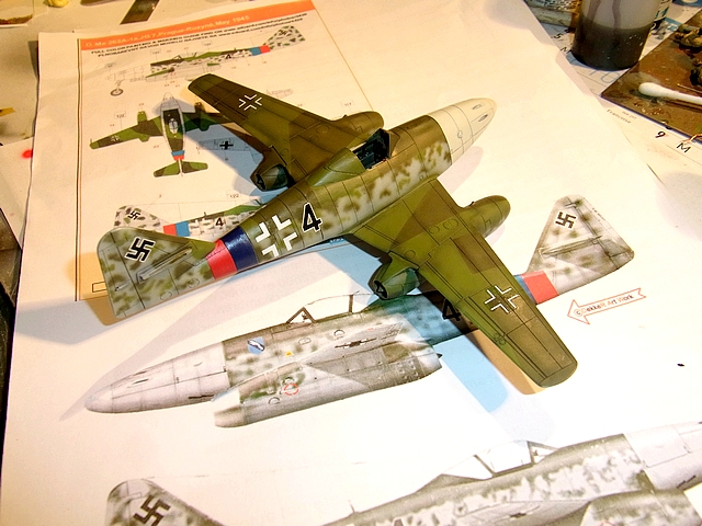 (Concours avions allemands WWII) Me 262A-1a Academy 1/72 - Page 4 1501230514109736112899096