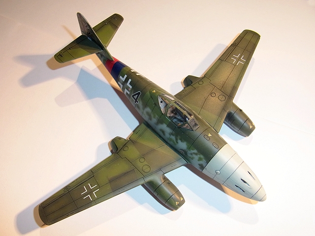 (Concours avions allemands WWII) Me 262A-1a Academy 1/72 - Page 4 1501270533509736112910753